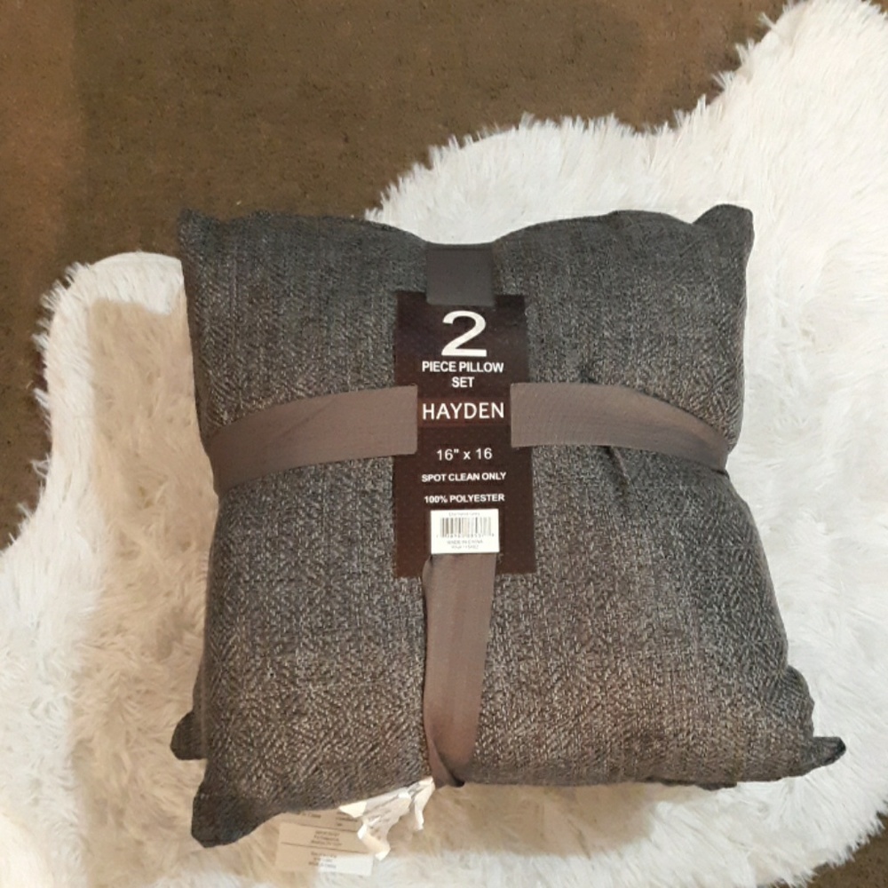 Throw pillows